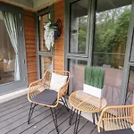 度假居 Rivers Edge *