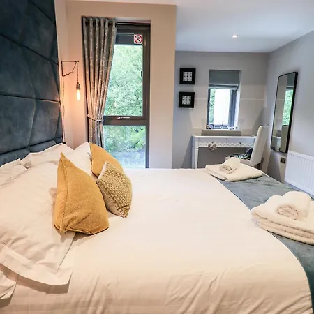 Rivers Edge Holiday home *